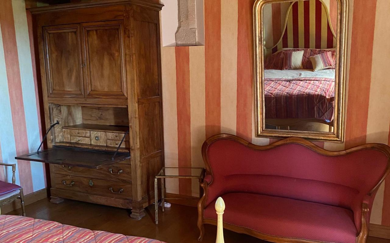 Le Domaine De Tizo Hotel Saint-Victor-de-Morestel Bagian luar foto